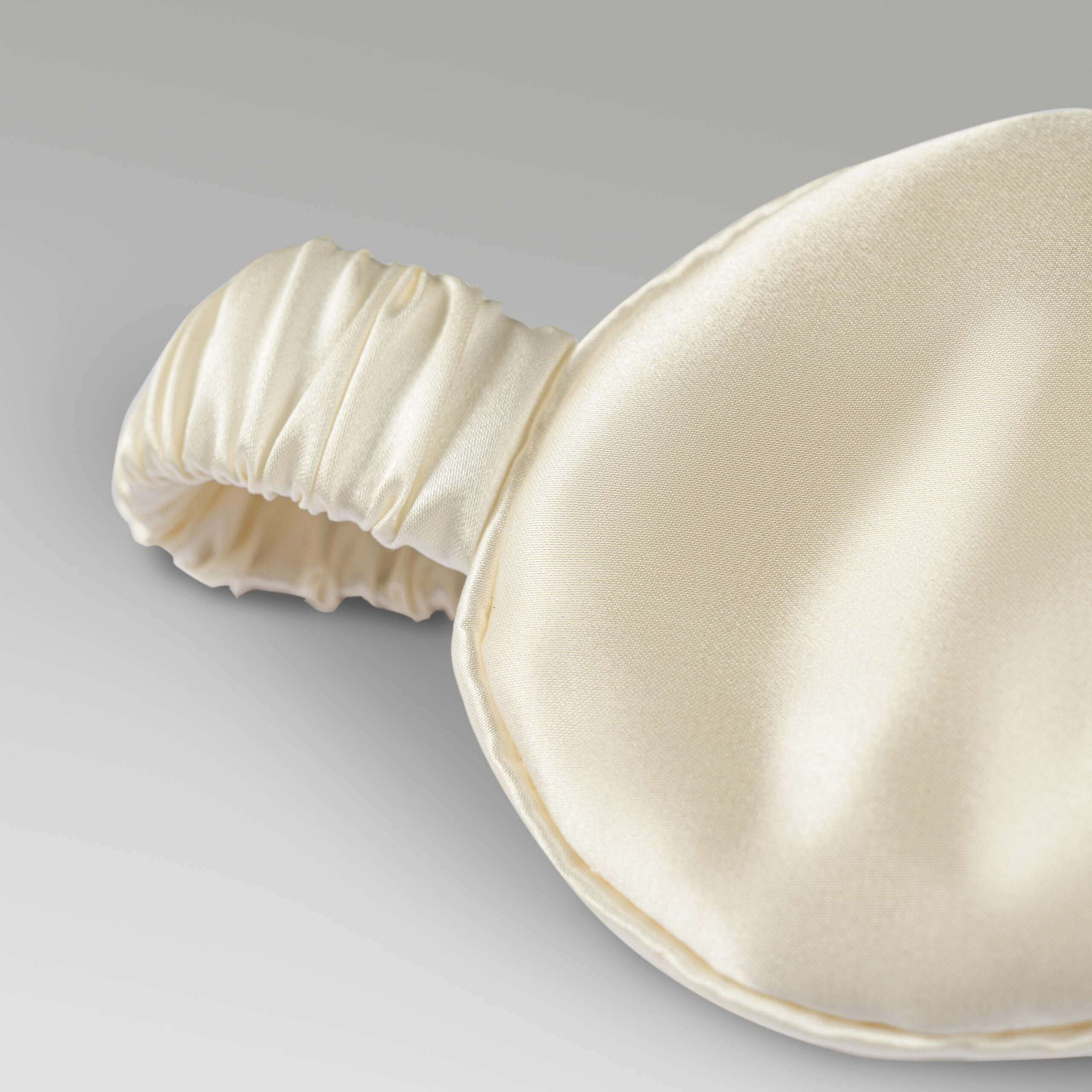 Silk eye mask: grigio perla
