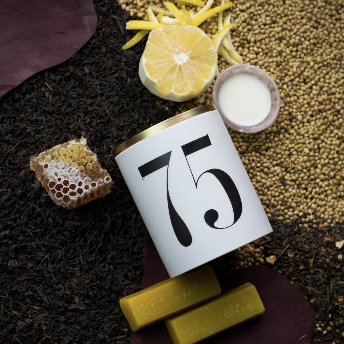 Küünal "Thé russe NR 75"