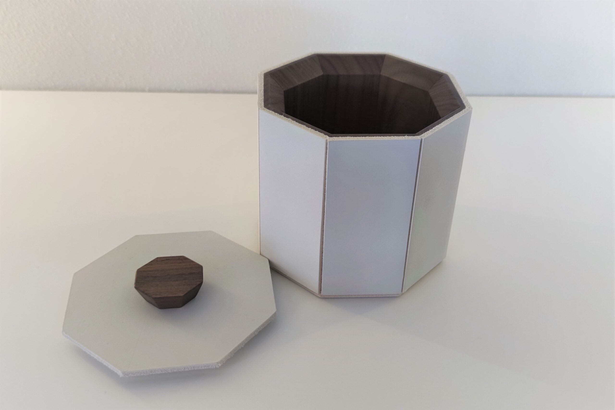 Giobagnara “coste box” kõrge