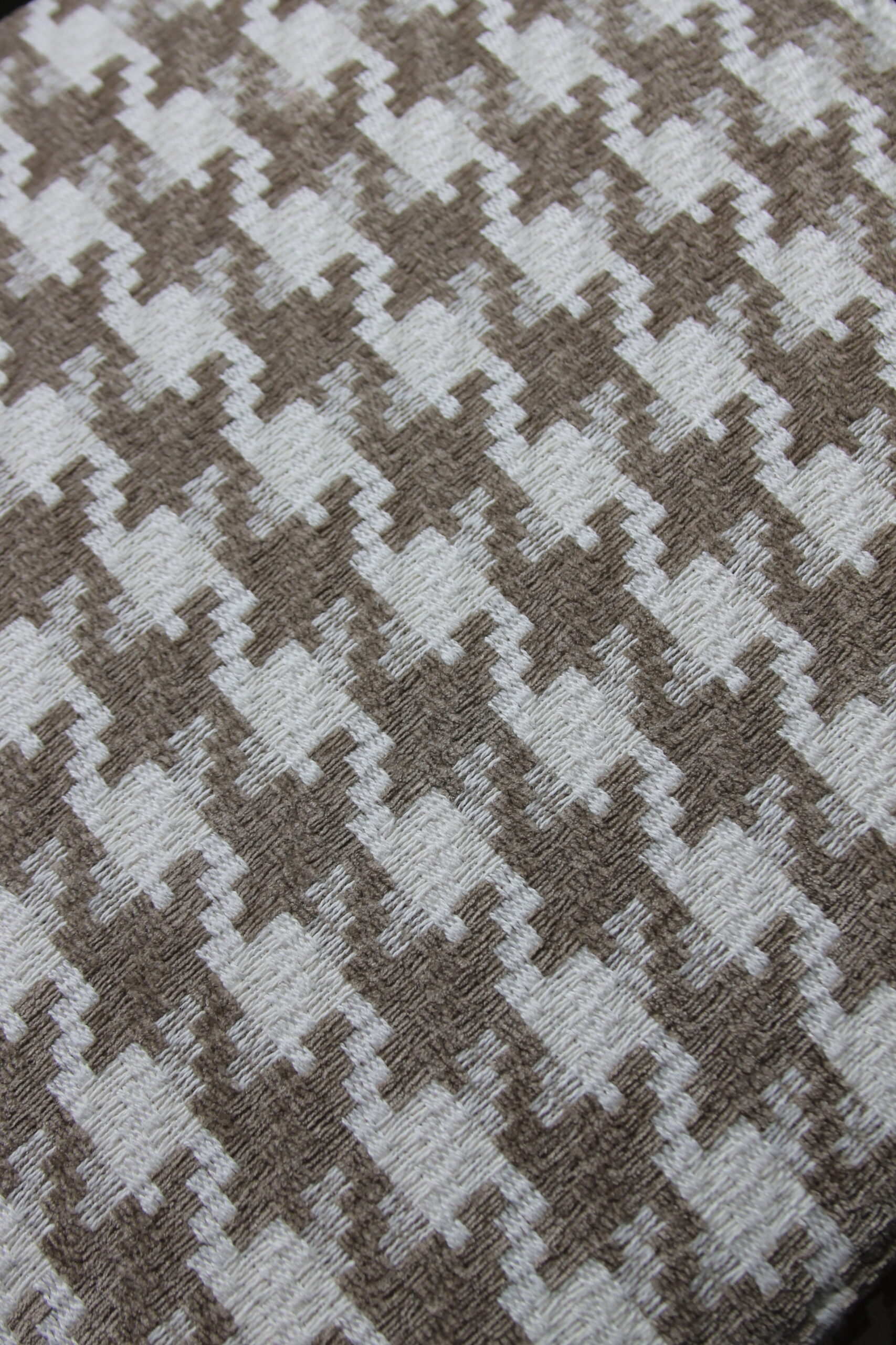 Meridiani tumba "charlot"
